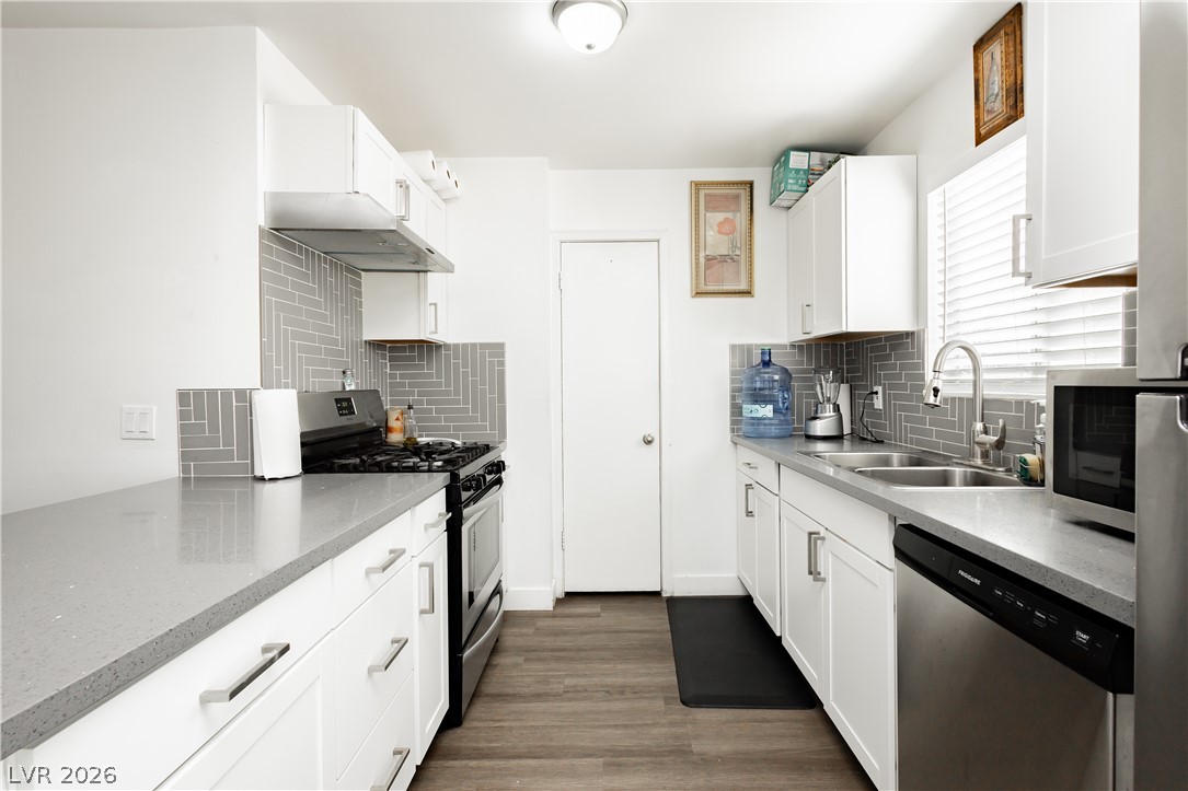 4809 Sunny Brook Avenue Las Vegas NV 89110