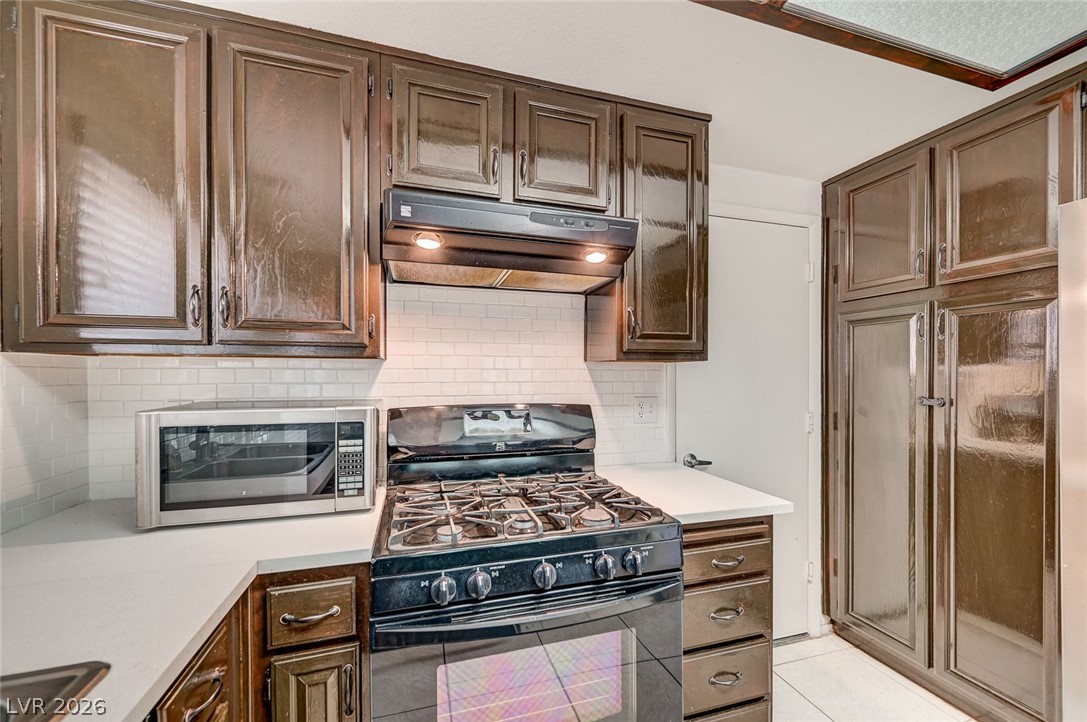 4865 Illustrious Street Las Vegas NV 89147