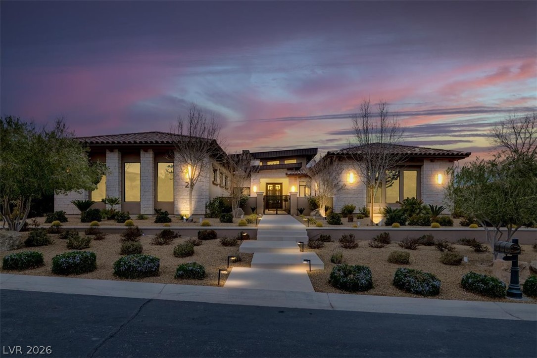 20 Pebble Hills Court Las Vegas NV 89141