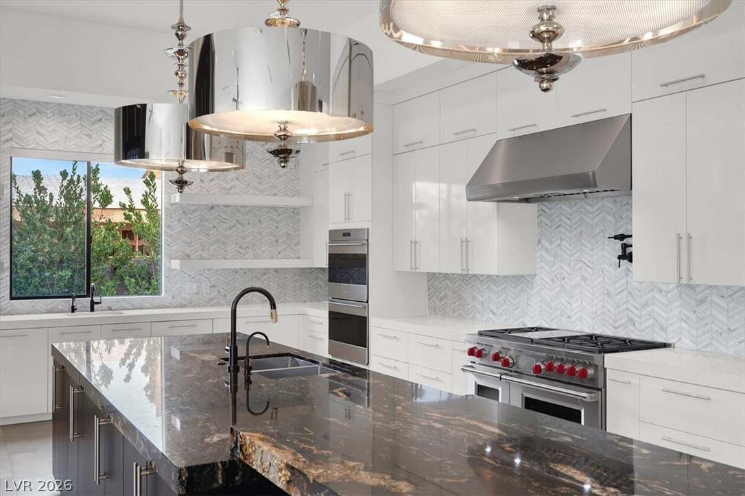 20 Pebble Hills Court Las Vegas NV 89141