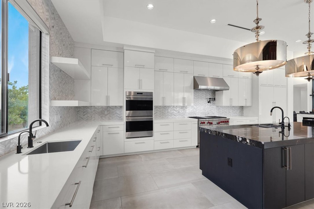 20 Pebble Hills Court Las Vegas NV 89141
