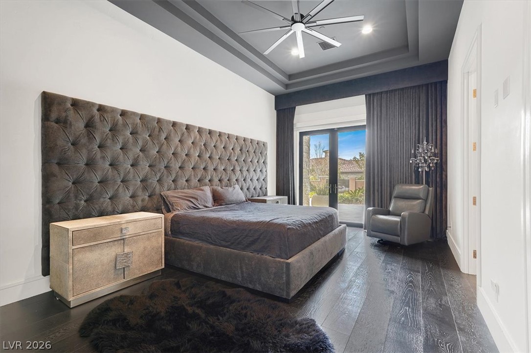 20 Pebble Hills Court Las Vegas NV 89141