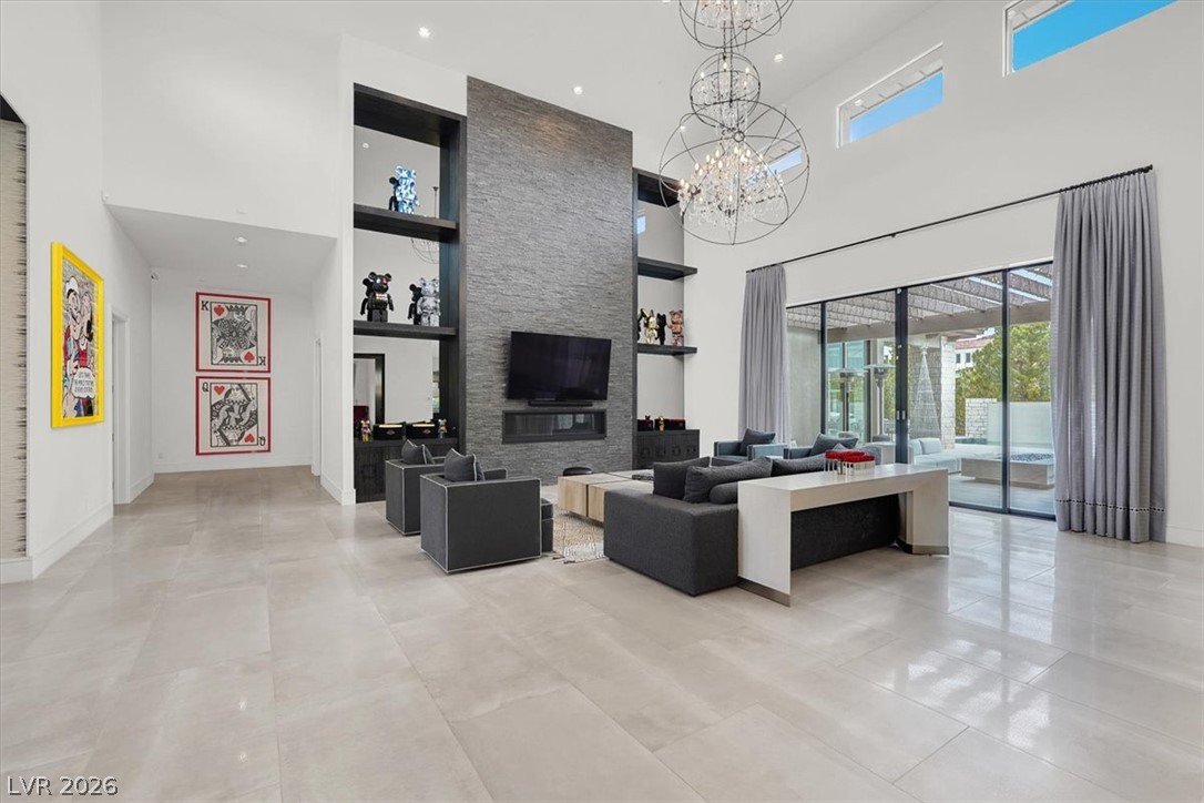20 Pebble Hills Court Las Vegas NV 89141