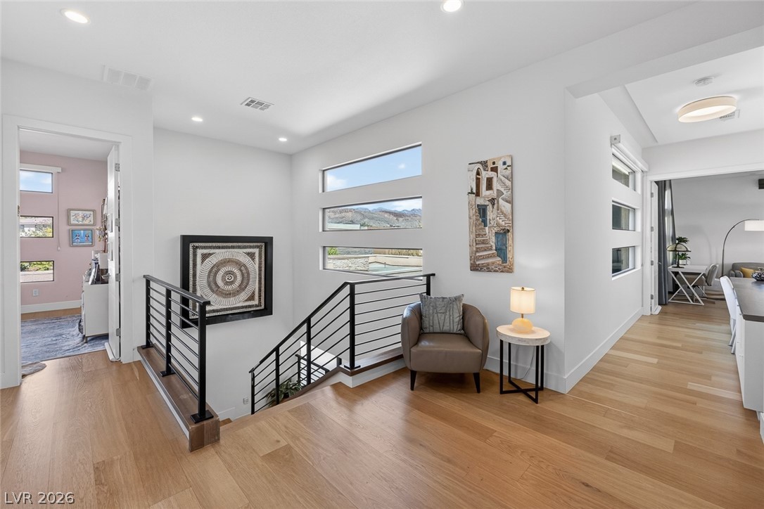 24 Garden Rain Drive Las Vegas NV 89135