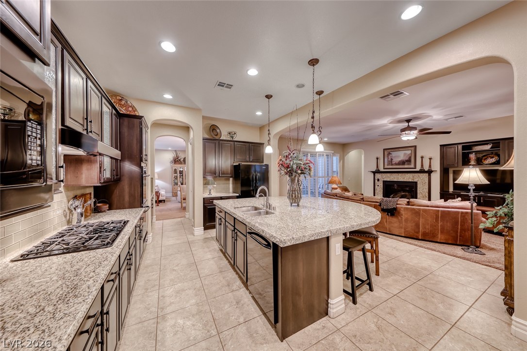 41 Moltrasio Lane Henderson NV 89011