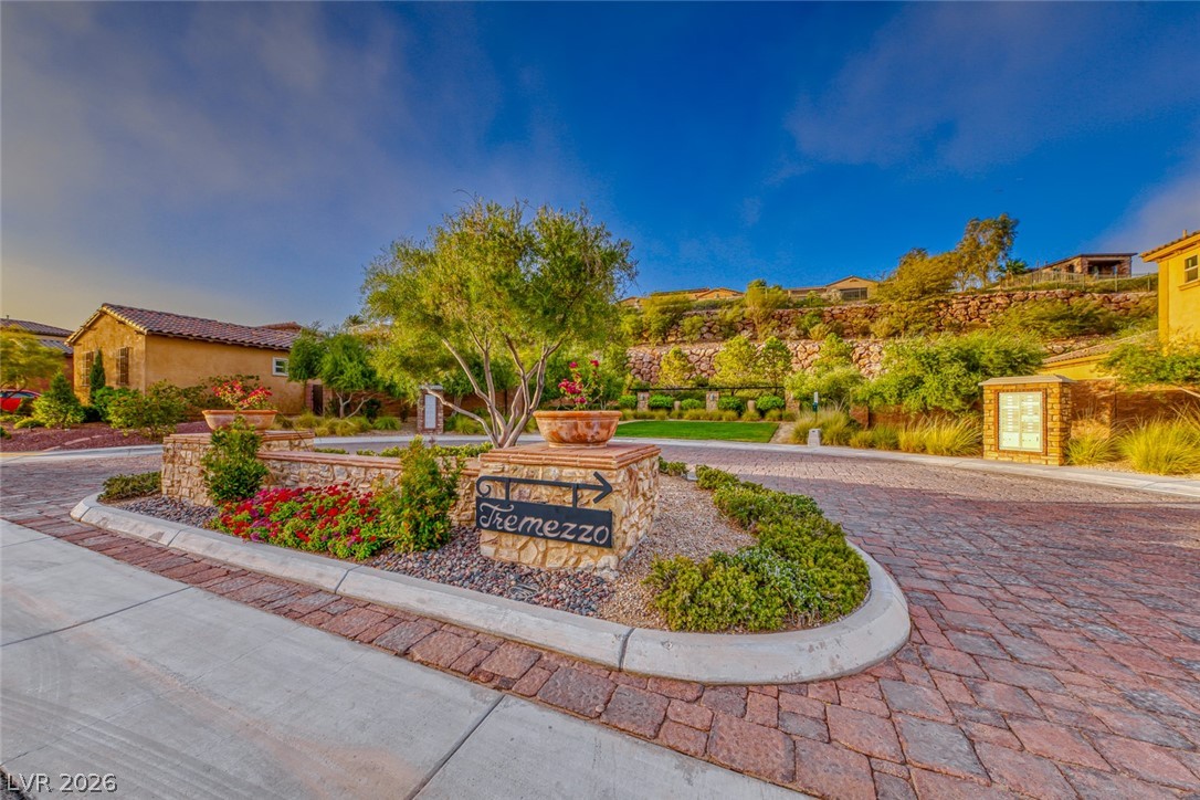 41 Moltrasio Lane Henderson NV 89011
