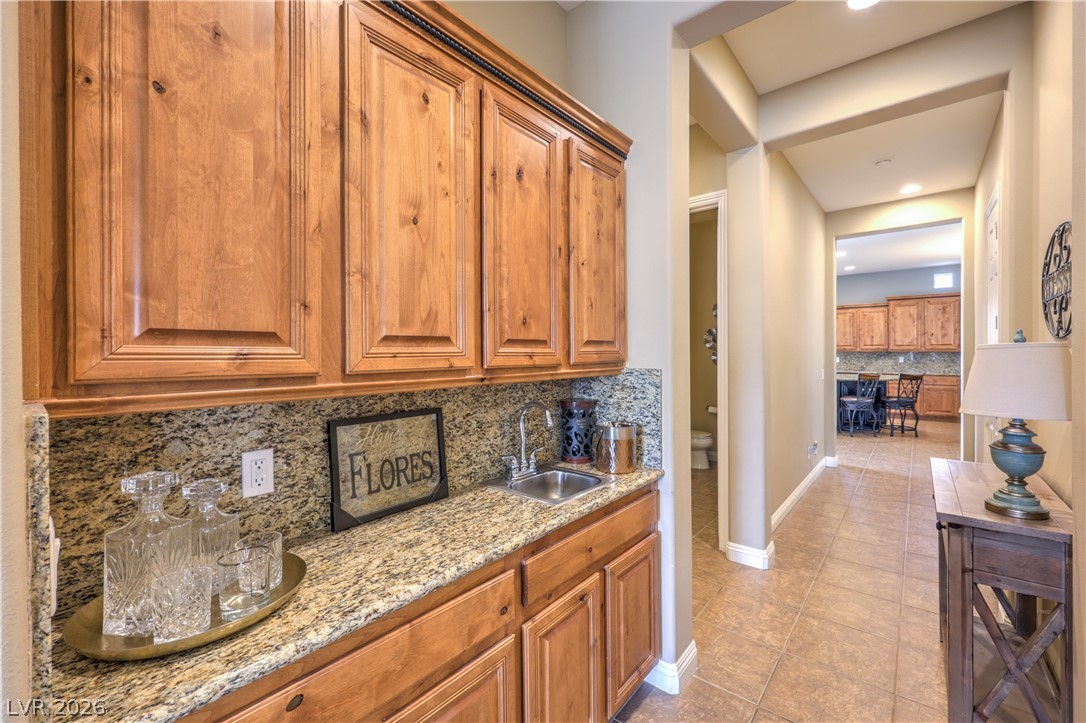 7982 Lookout Rock Circle Las Vegas NV 89129