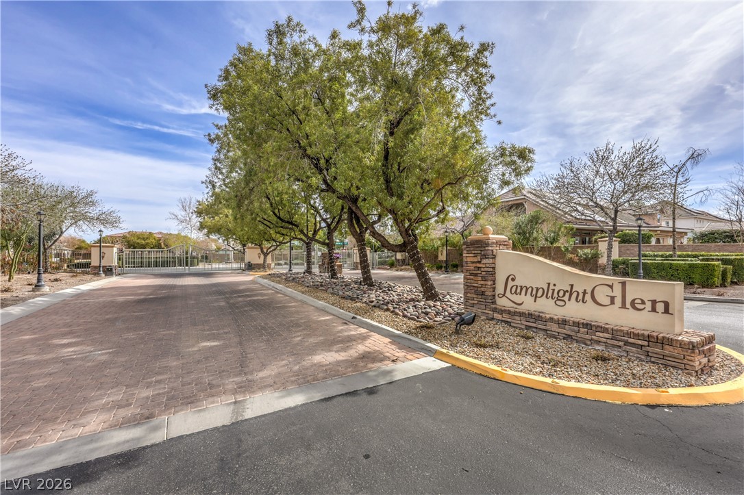 7982 Lookout Rock Circle Las Vegas NV 89129