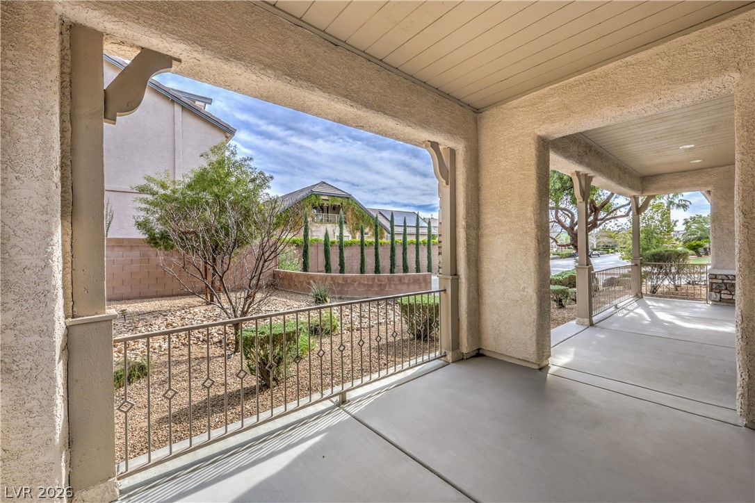 7982 Lookout Rock Circle Las Vegas NV 89129
