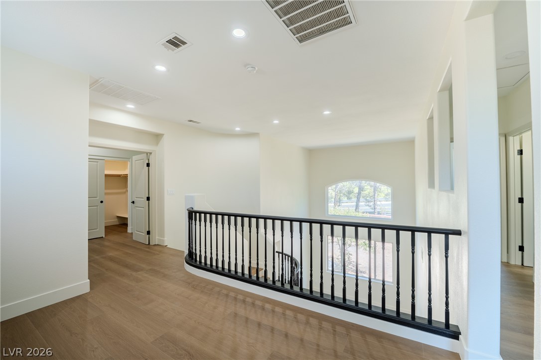 1832 Spring Summit Lane Las Vegas NV 89134