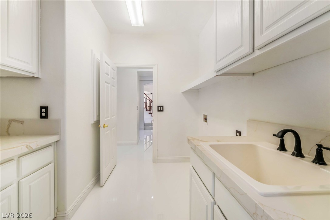 7526 Gossamer Wind Street Las Vegas NV 89139