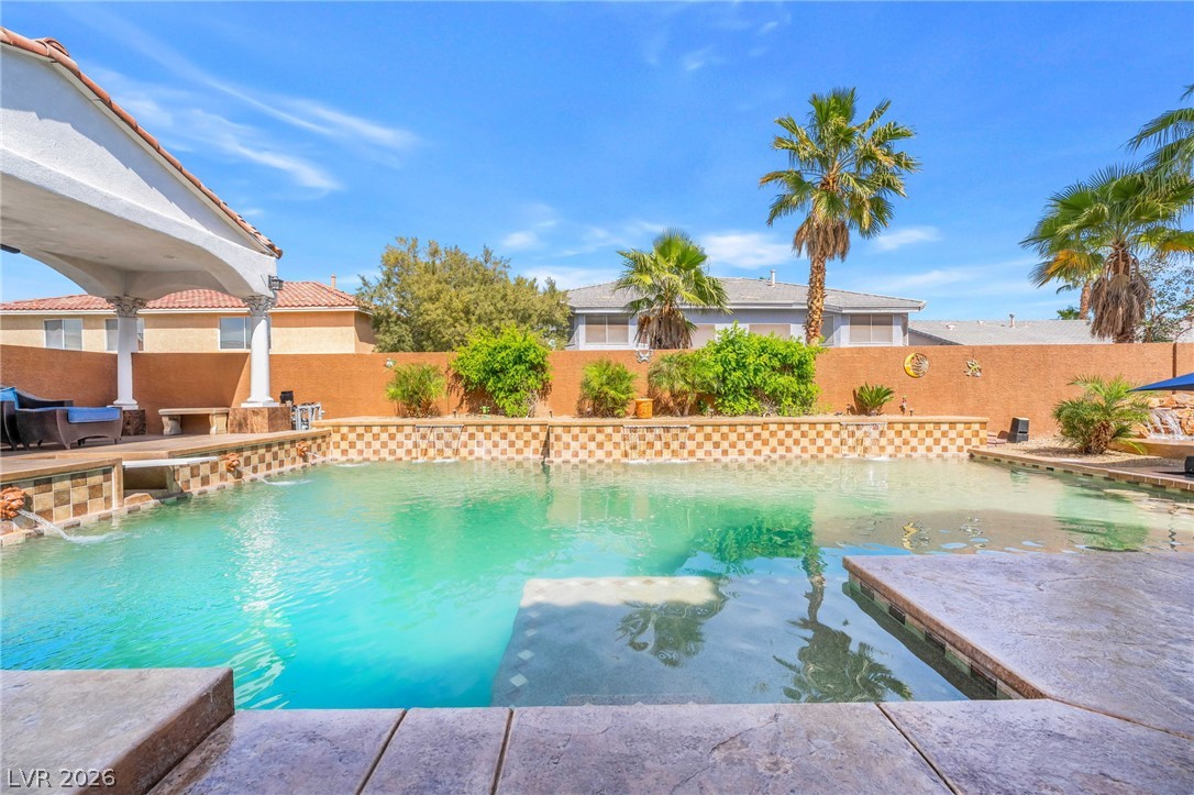 7526 Gossamer Wind Street Las Vegas NV 89139