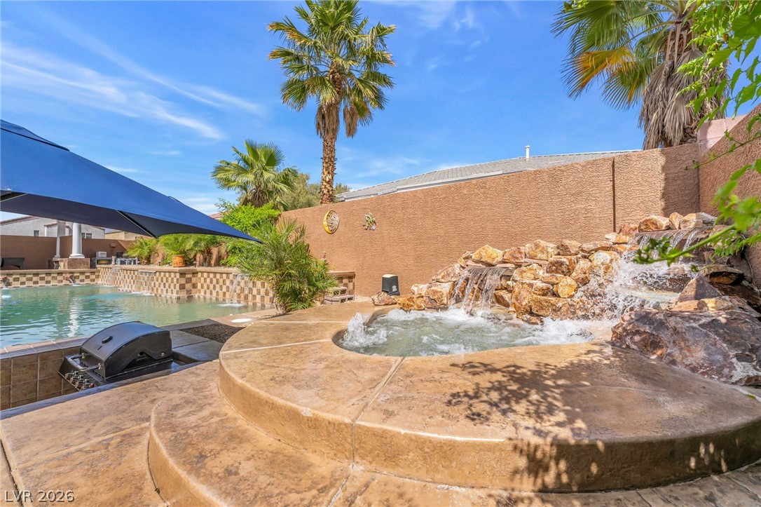 7526 Gossamer Wind Street Las Vegas NV 89139