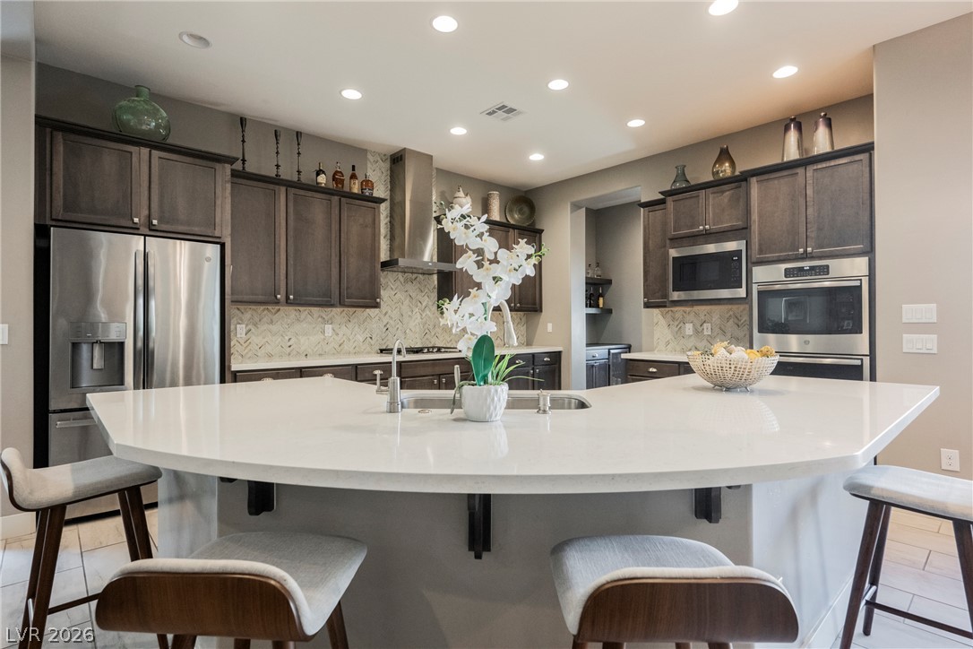 8133 Pinetop Crest Street Las Vegas NV 89166