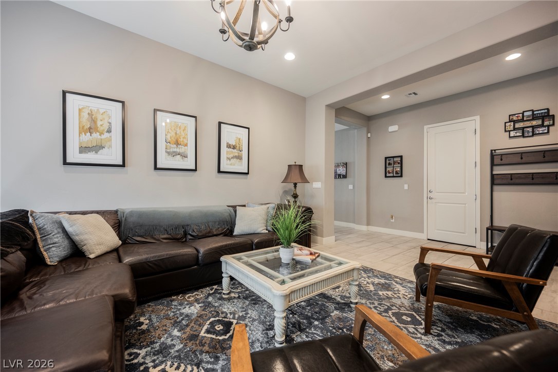 8133 Pinetop Crest Street Las Vegas NV 89166