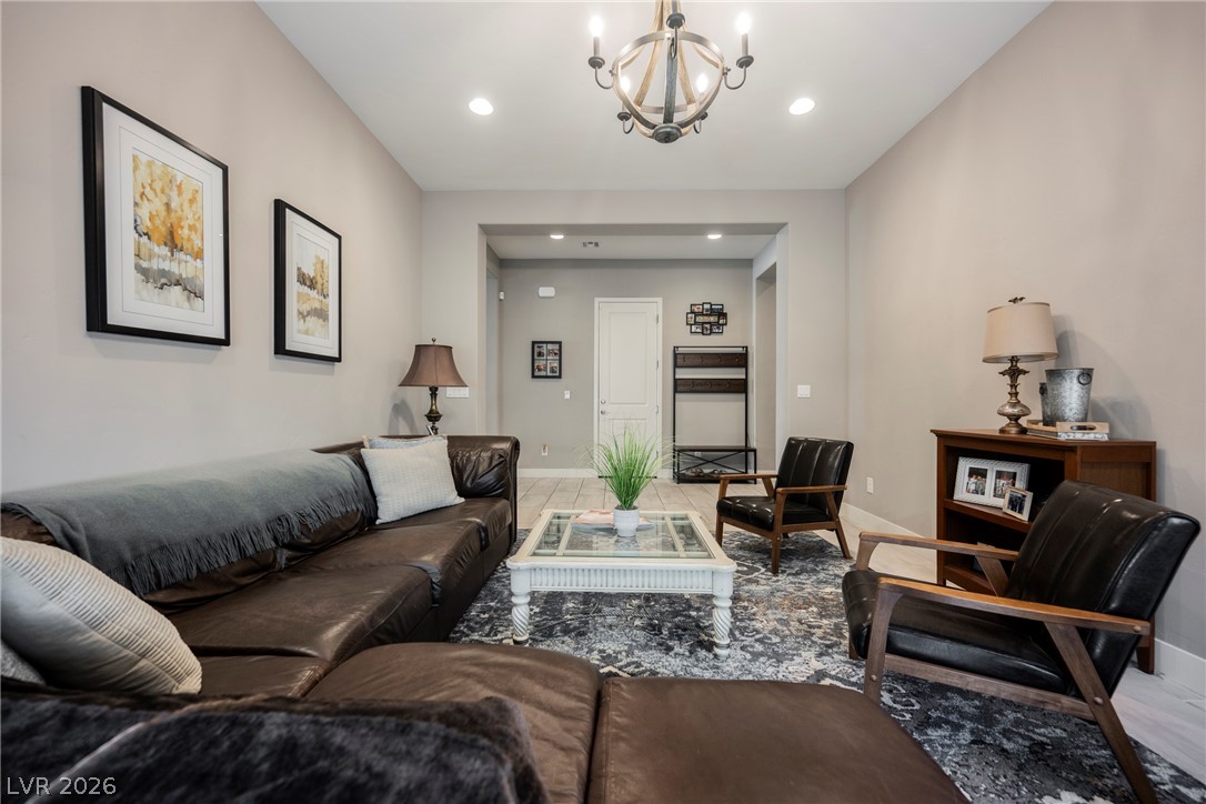 8133 Pinetop Crest Street Las Vegas NV 89166