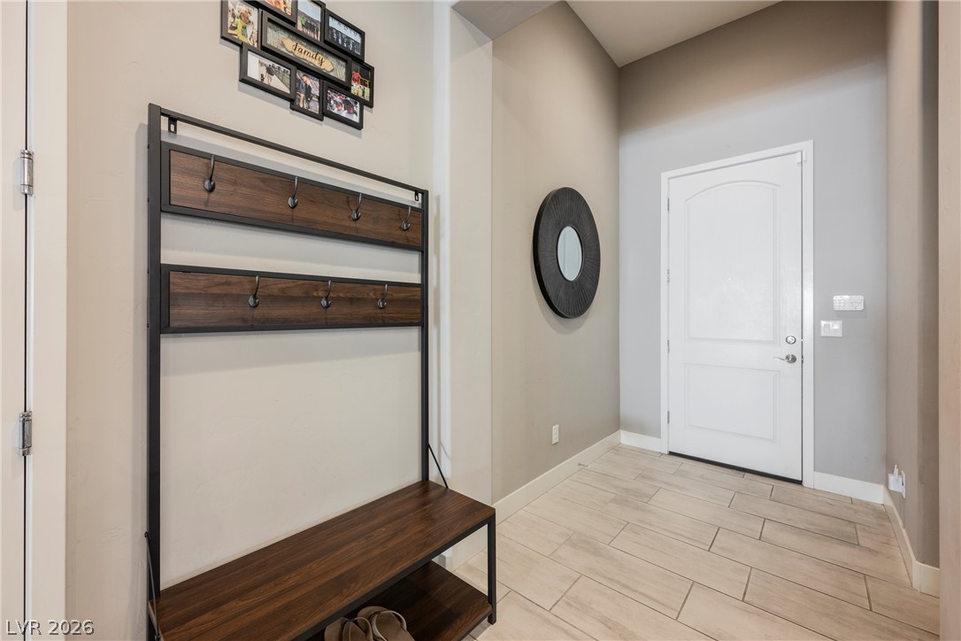 8133 Pinetop Crest Street Las Vegas NV 89166