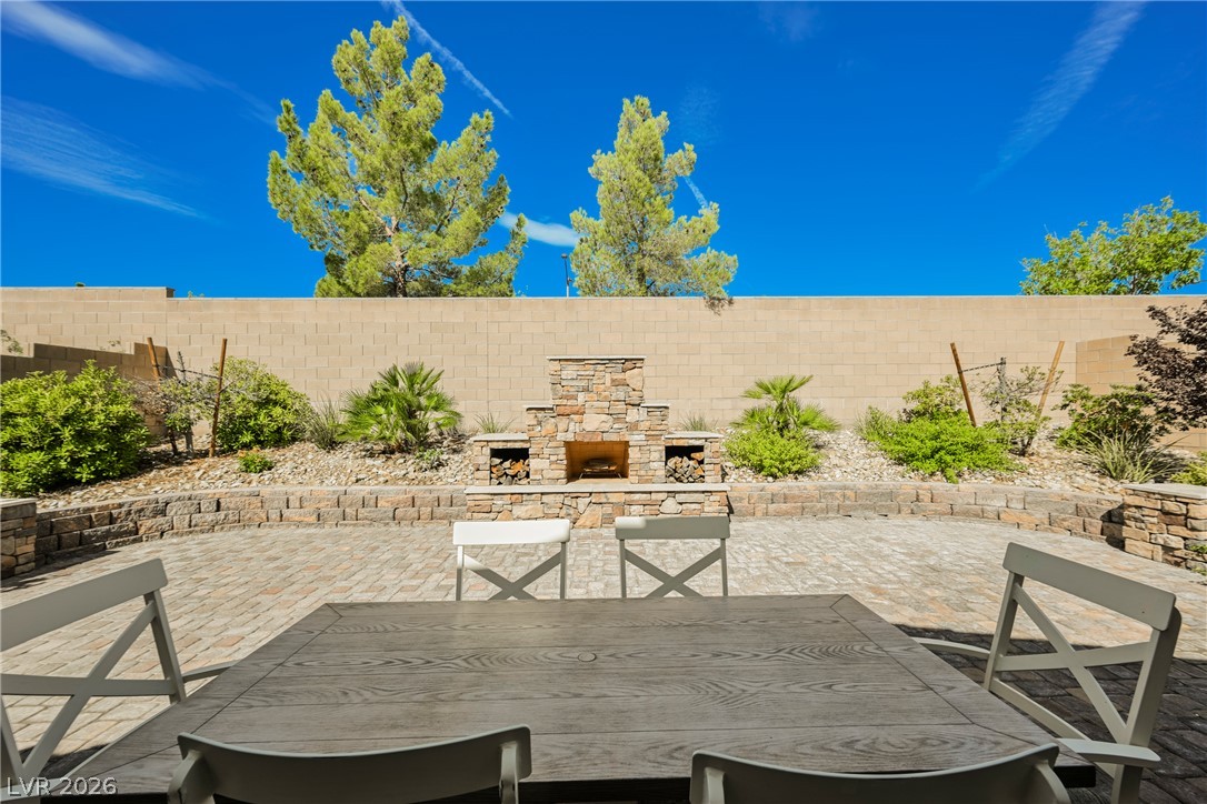 8133 Pinetop Crest Street Las Vegas NV 89166
