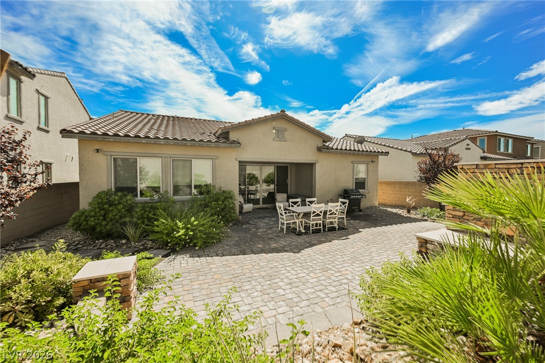 8133 Pinetop Crest Street Las Vegas NV 89166
