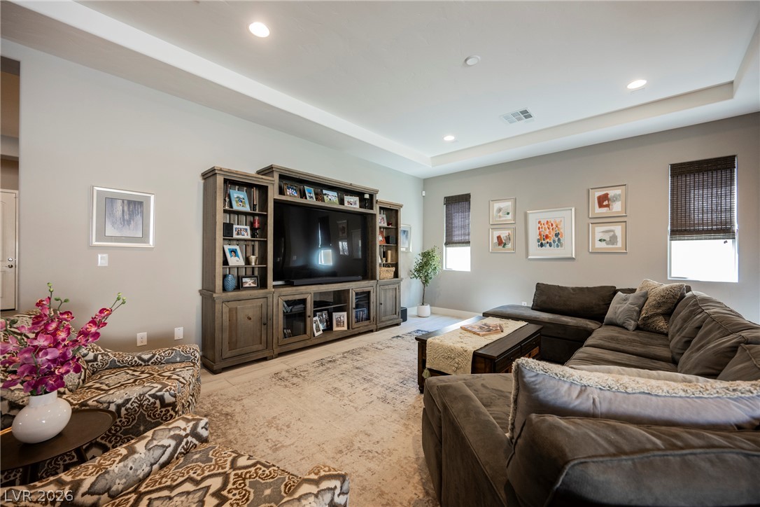 8133 Pinetop Crest Street Las Vegas NV 89166