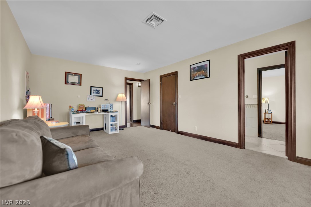 8040 Gilespie Street Las Vegas NV 89123