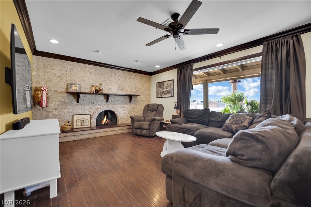 8040 Gilespie Street Las Vegas NV 89123