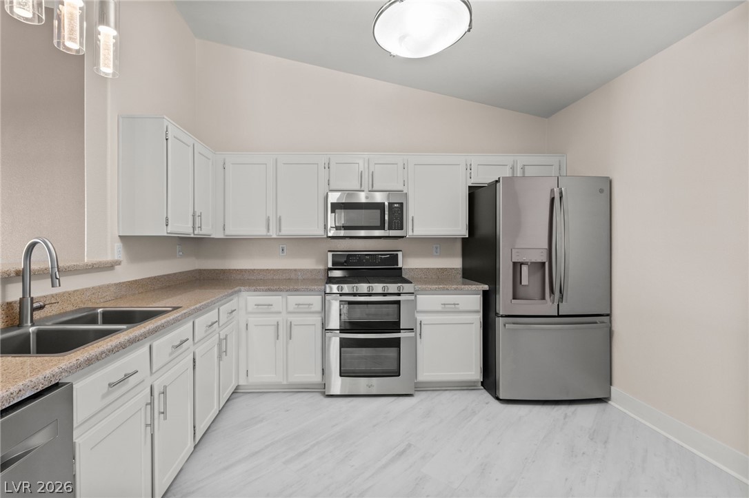 3352 Kylemore Street 103 Las Vegas NV 89129