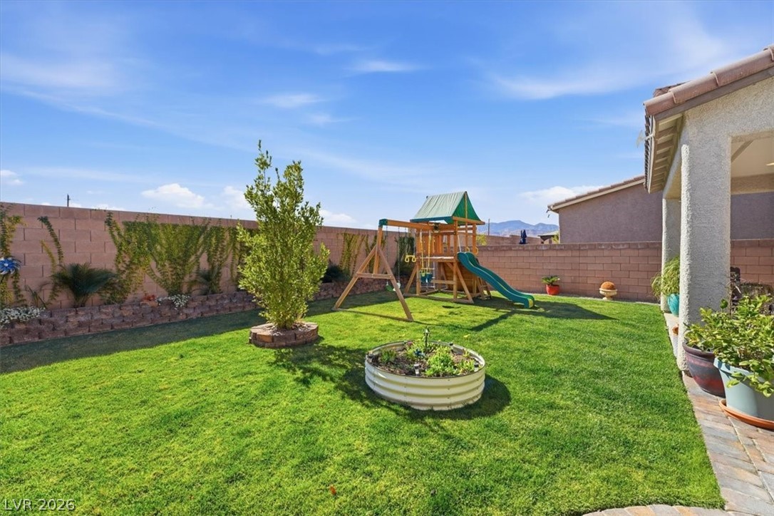 10043 Fletcher Peak Avenue Las Vegas NV 89178