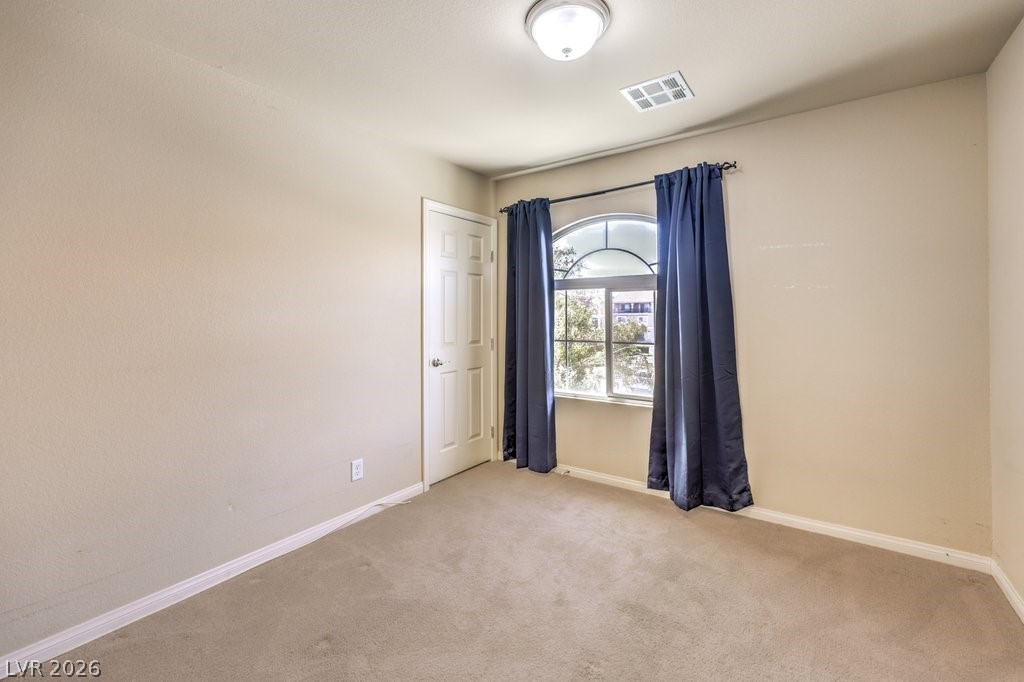 5914 Gordon Creek Avenue Las Vegas NV 89139