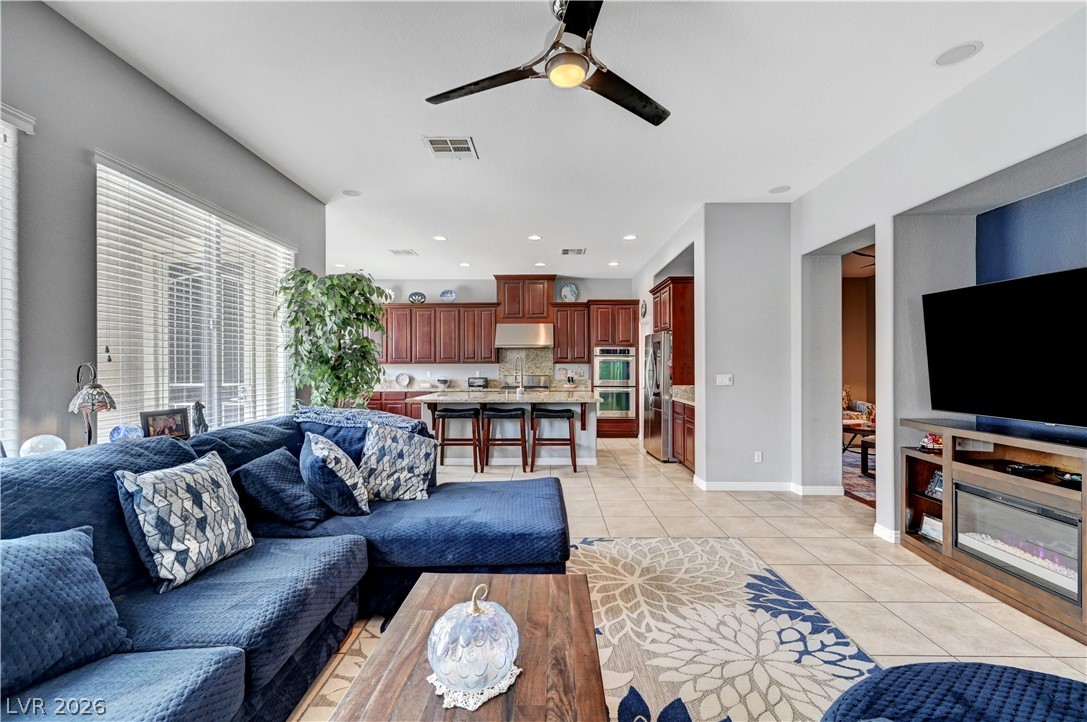 6937 Benson Ferry Street Las Vegas NV 89149
