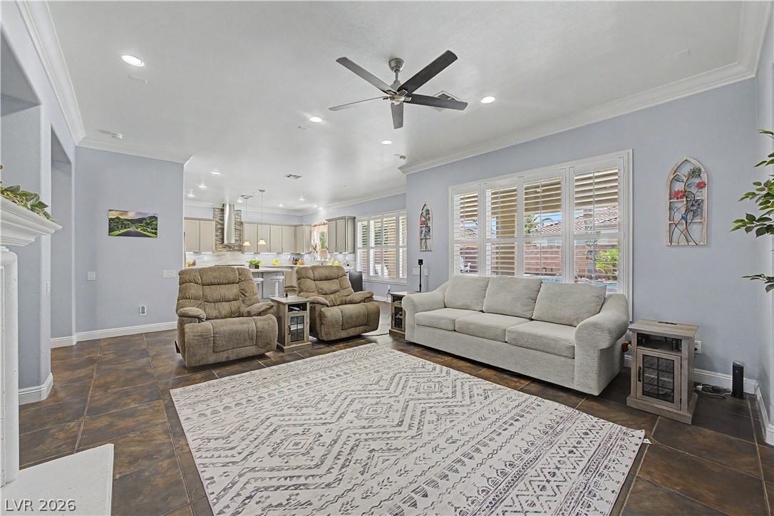 6891 Goose River Avenue Las Vegas NV 89131