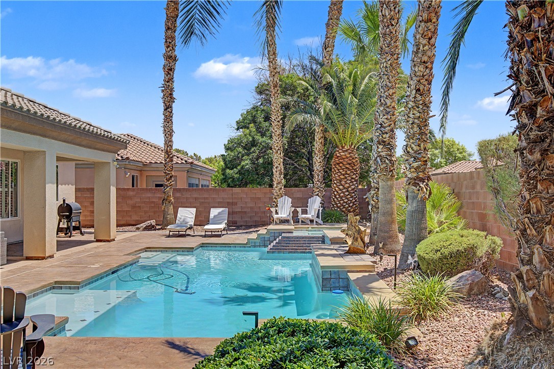 6891 Goose River Avenue Las Vegas NV 89131