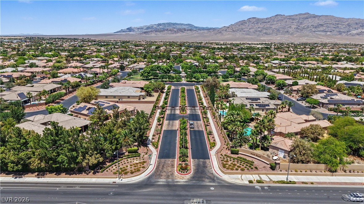 6891 Goose River Avenue Las Vegas NV 89131