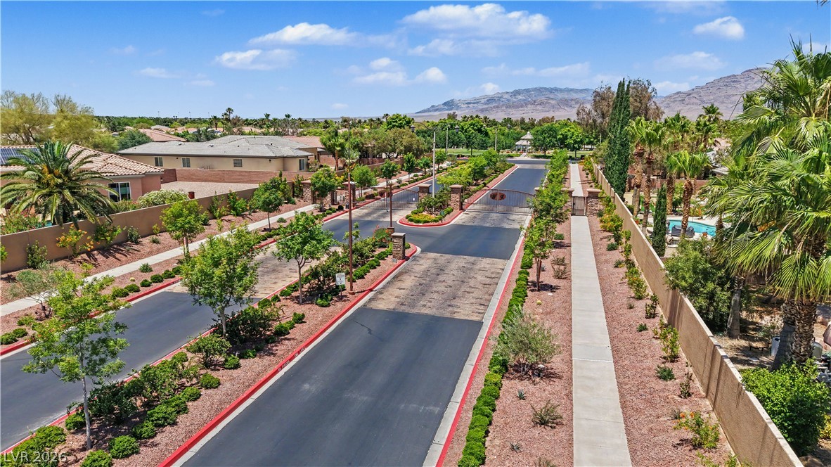 6891 Goose River Avenue Las Vegas NV 89131