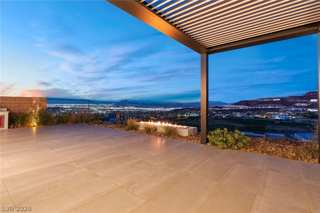 656 Falcon Summit Court Henderson NV 89012