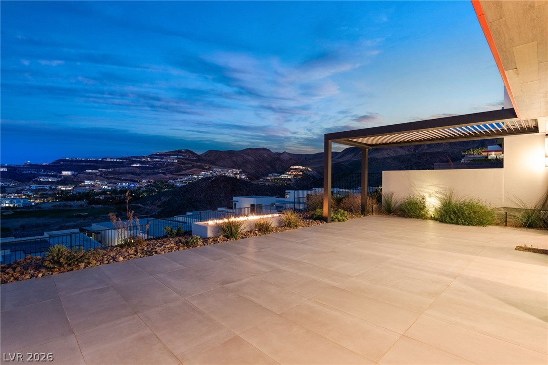 656 Falcon Summit Court Henderson NV 89012