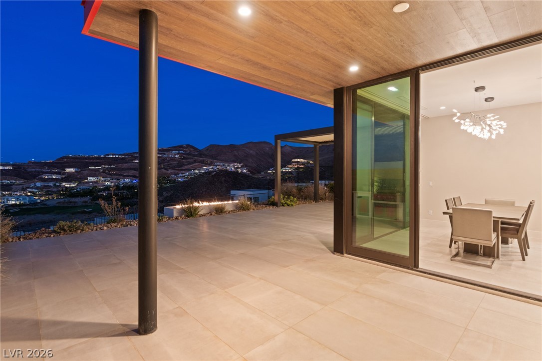 656 Falcon Summit Court Henderson NV 89012