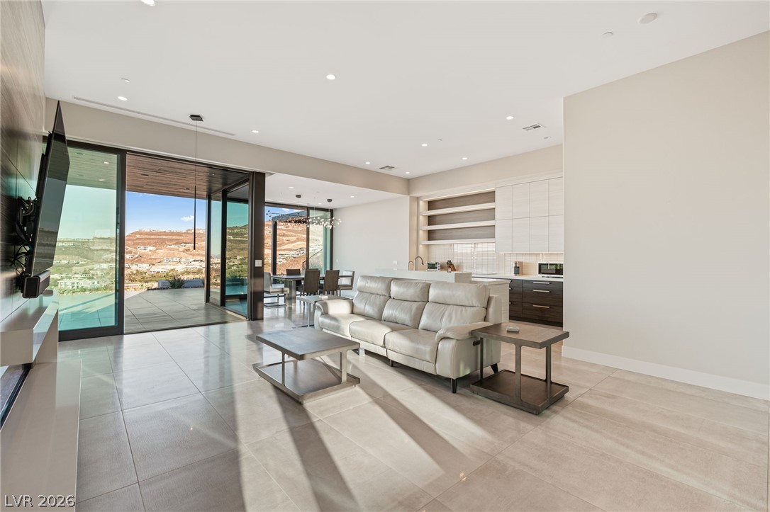 656 Falcon Summit Court Henderson NV 89012