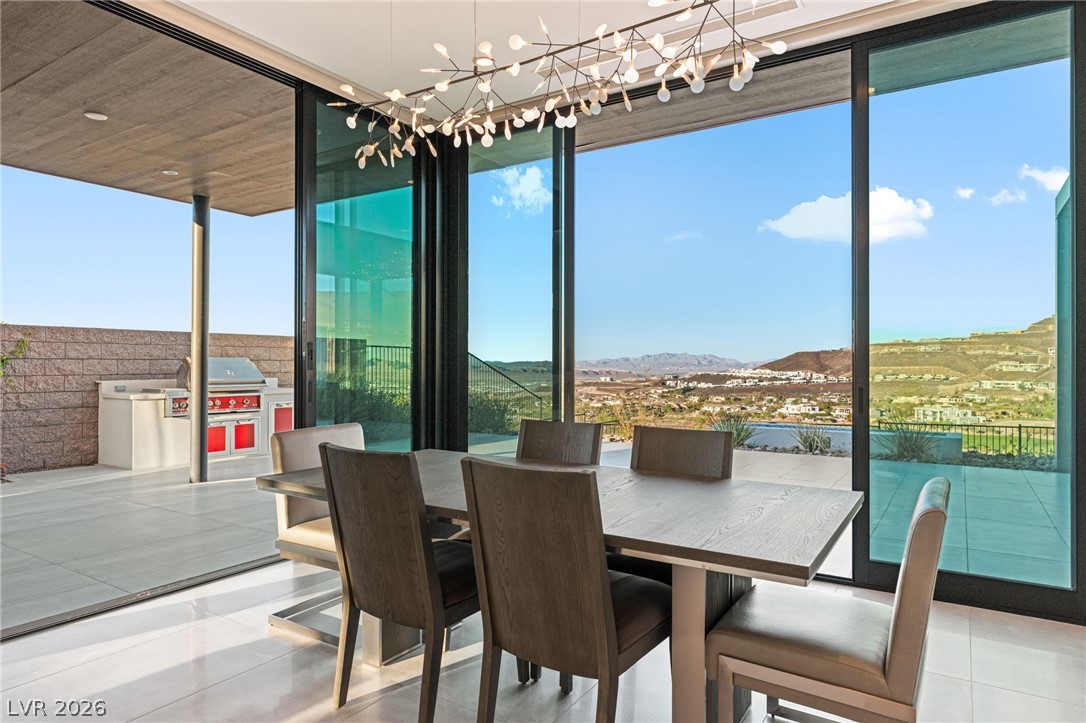 656 Falcon Summit Court Henderson NV 89012