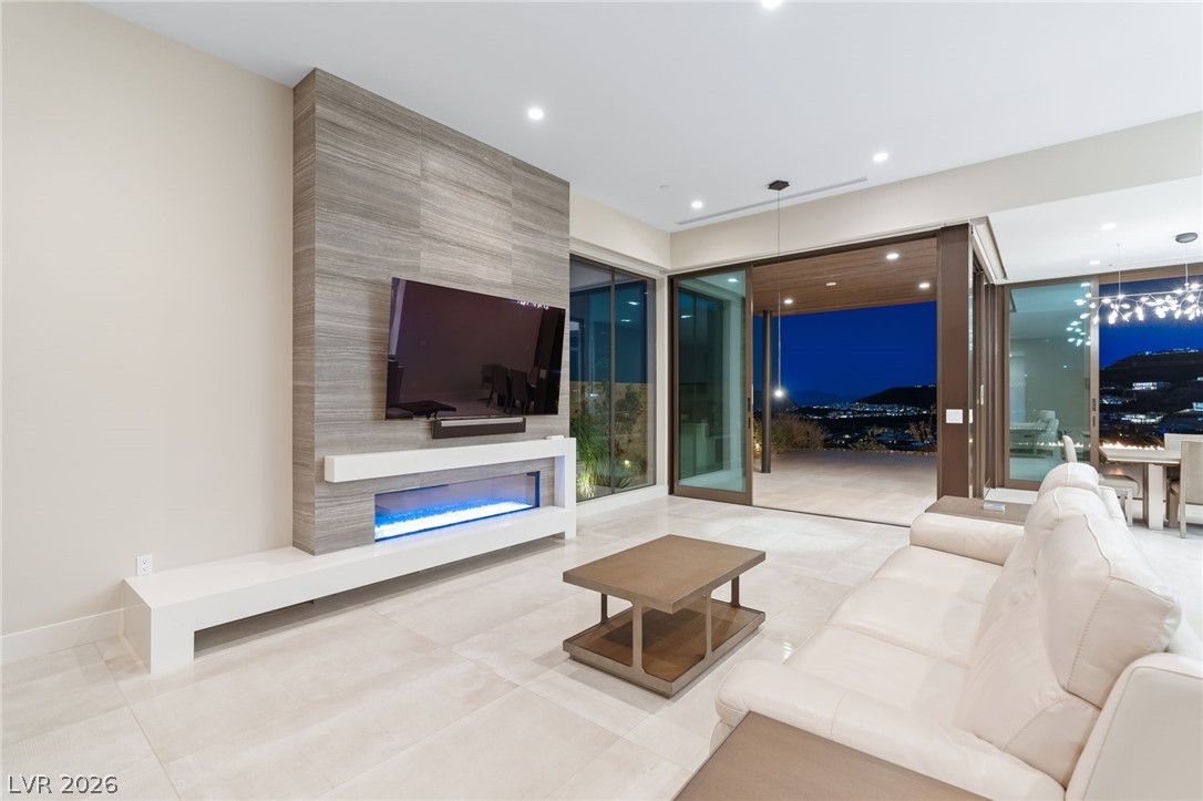 656 Falcon Summit Court Henderson NV 89012