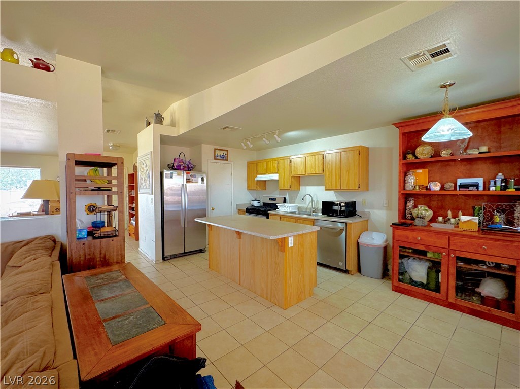 5218 Jungle Orchard Street North Las Vegas NV 89031