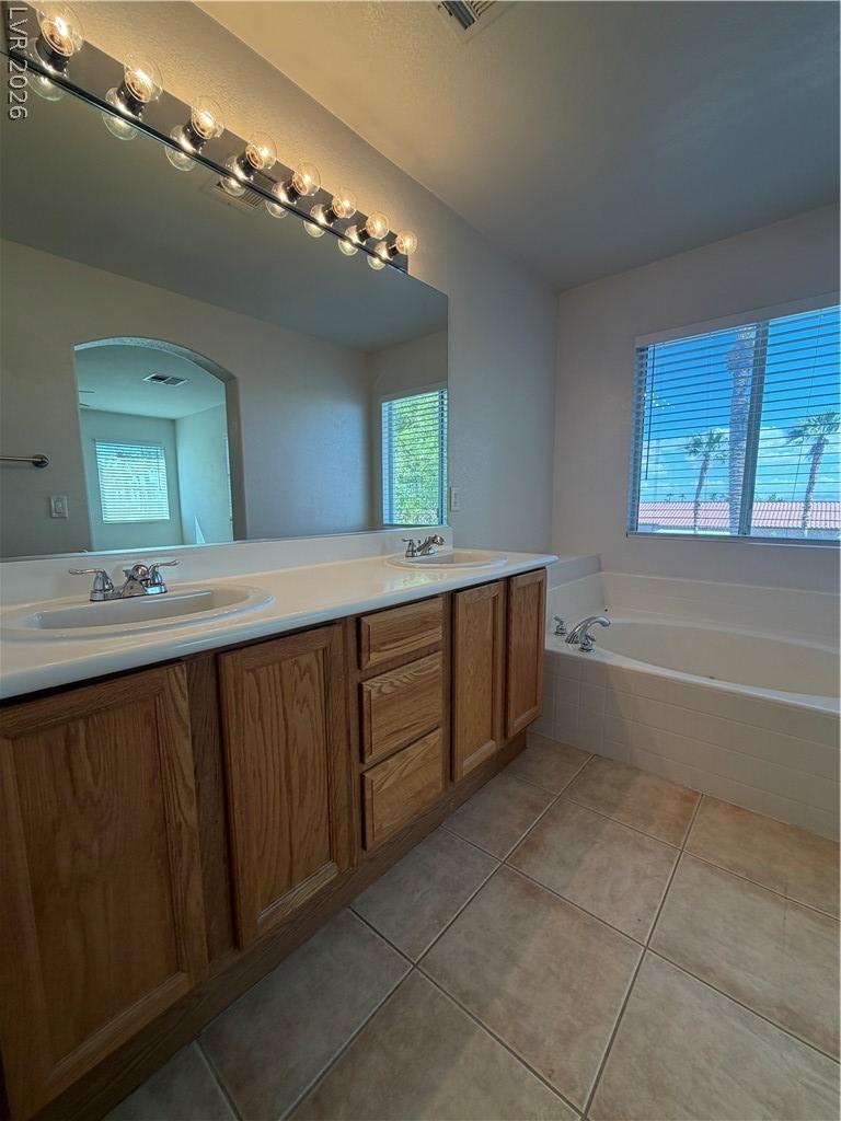 7956 Mohican Canyon Street Las Vegas NV 89113