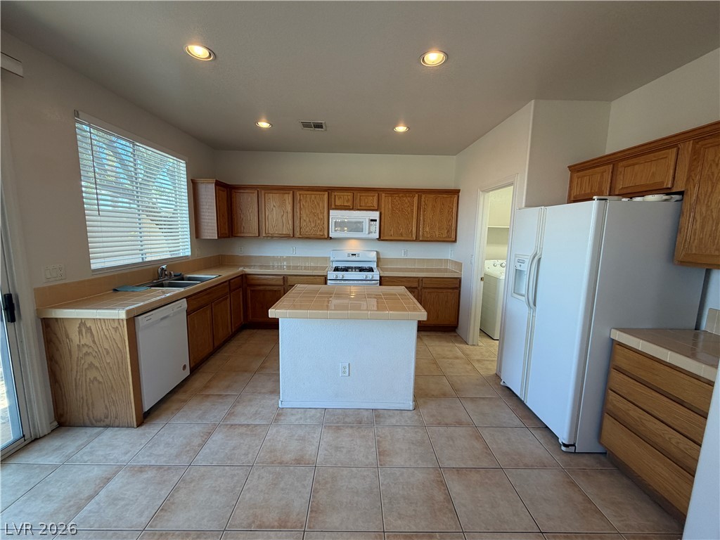 7956 Mohican Canyon Street Las Vegas NV 89113