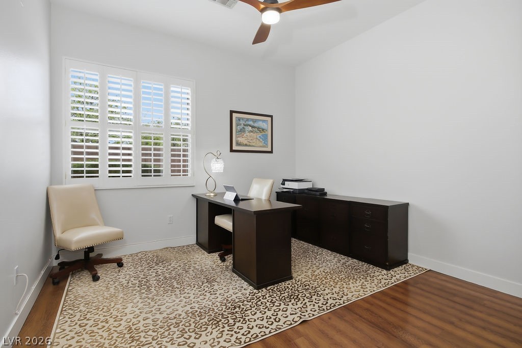 1947 Grovespring Street Las Vegas NV 89135
