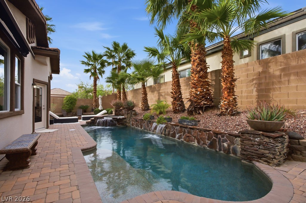 1947 Grovespring Street Las Vegas NV 89135