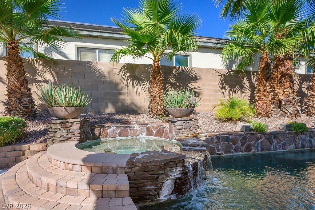 1947 Grovespring Street Las Vegas NV 89135
