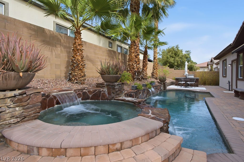 1947 Grovespring Street Las Vegas NV 89135