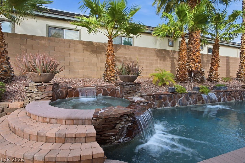 1947 Grovespring Street Las Vegas NV 89135