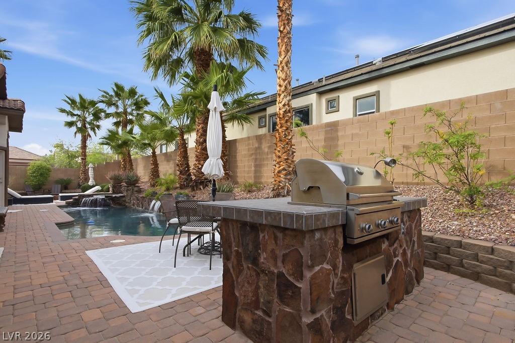 1947 Grovespring Street Las Vegas NV 89135