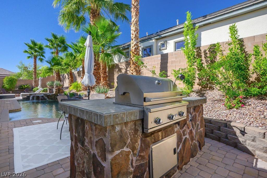1947 Grovespring Street Las Vegas NV 89135